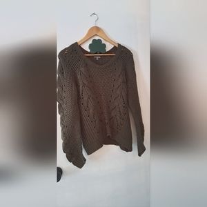 Olive Green Lightweight Cable Knit Sweater